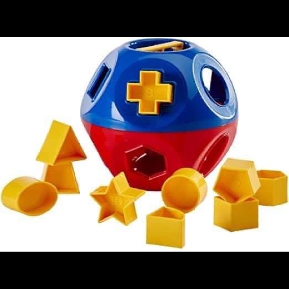 Tupperware Shape- O Toy - Picture 1 of 3